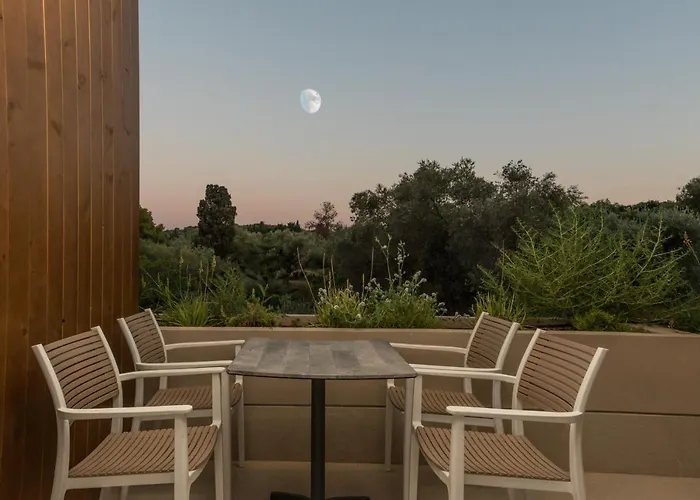 Lazaros Hotel Resort